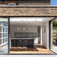 Traditional independant architect