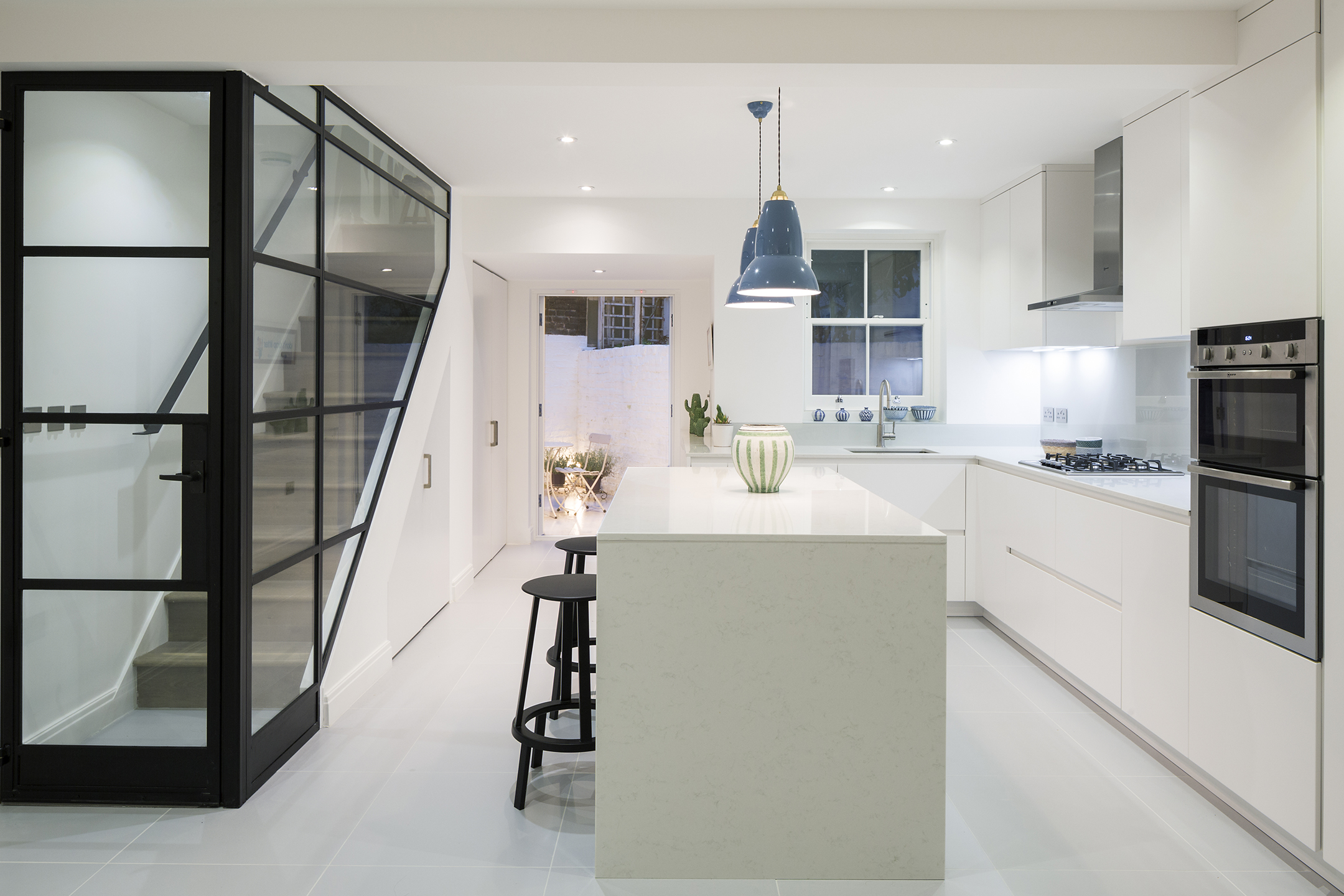 </p> <p>Find your ideal home design pro on designfor-me.com - get matched and see who's interested in your home project. Click image to see more inspiration from our design pros</p> <p>Design by Milena, interior designer from Southwark, London</p> <p> #interiordesign #interiors #homedecor #homeinspiration #kitchens #kitchendesign #kitcheninspiration #kitchenideas #kitchengoals #glazing #architecturalglazing #naturallight </p> <p>