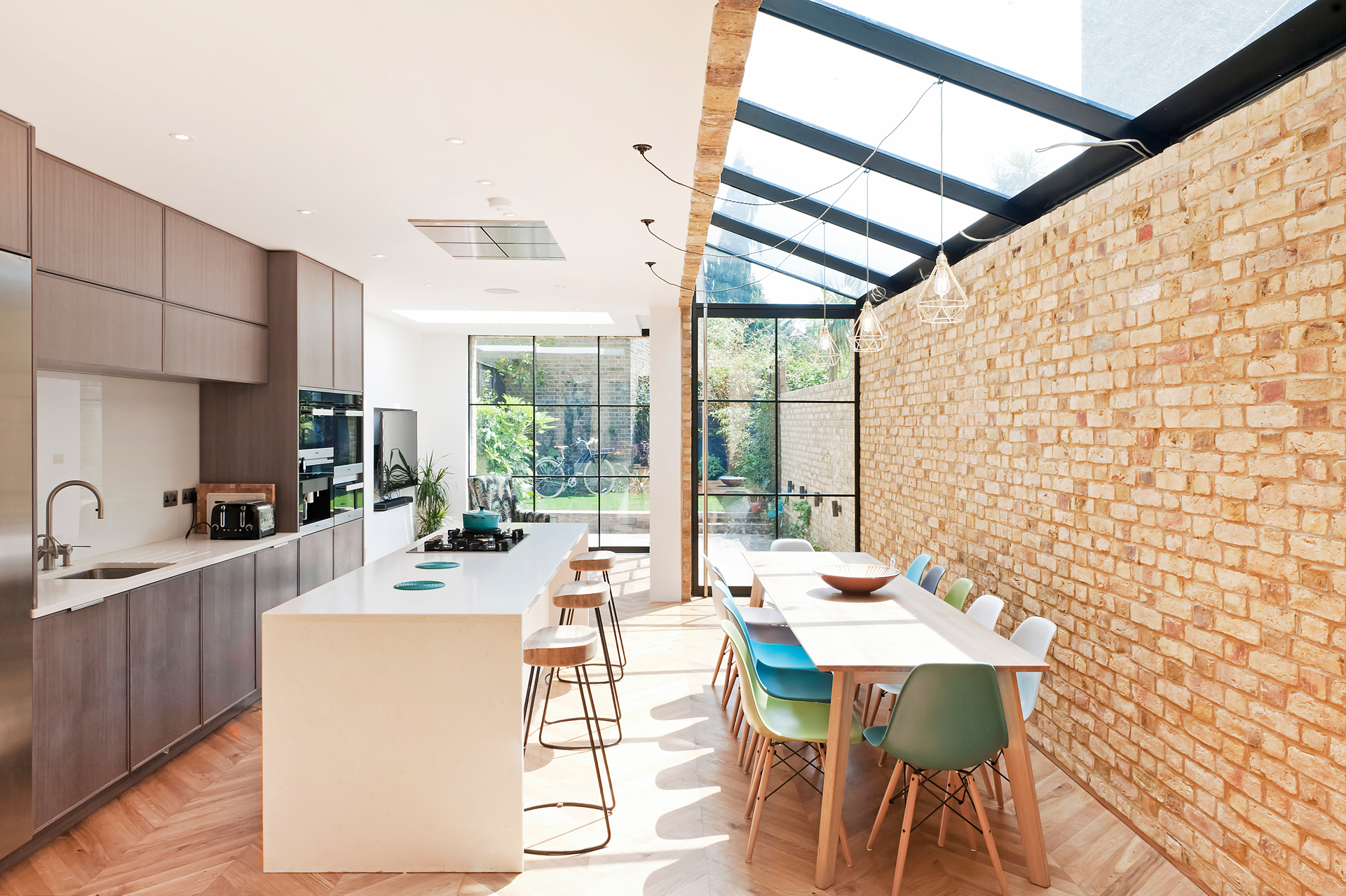 </p> <p>Find your ideal home design pro on designfor-me.com - get matched and see who's interested in your home project. Click image to see more inspiration from our design pros</p> <p>Design by Ash, architect from Lambeth, London</p> <p>#architecture #homedesign #modernhomes #homeinspiration #kitchens #kitchendesign #kitcheninspiration #kitchenideas #kitchengoals #sideextensions #sidereturn #sideextensionideas #skylights #rooflights </p> <p>