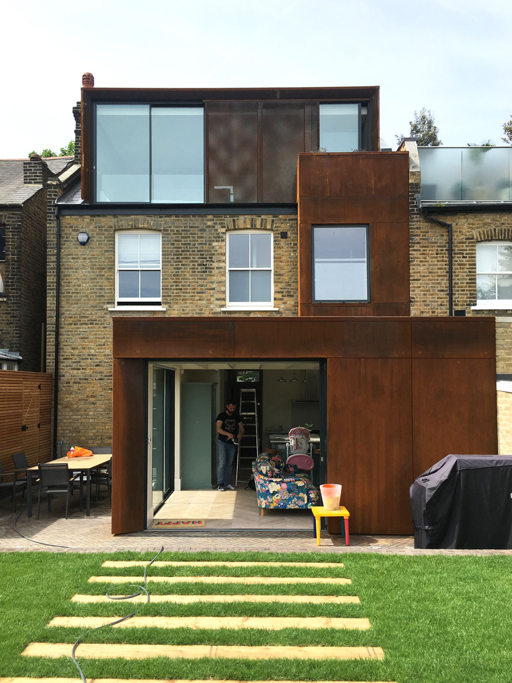 </p> <p>Find your ideal home design pro on designfor-me.com - get matched and see who's interested in your home project. Click image to see more inspiration from our design pros</p> <p>Design by Stephen, architect from Southwark, London</p> <p>#architecture #homedesign #modernhomes #homeinspiration #extensions #extensiondesign #extensioninspiration #extensionideas #houseextension #slidingdoors </p> <p>